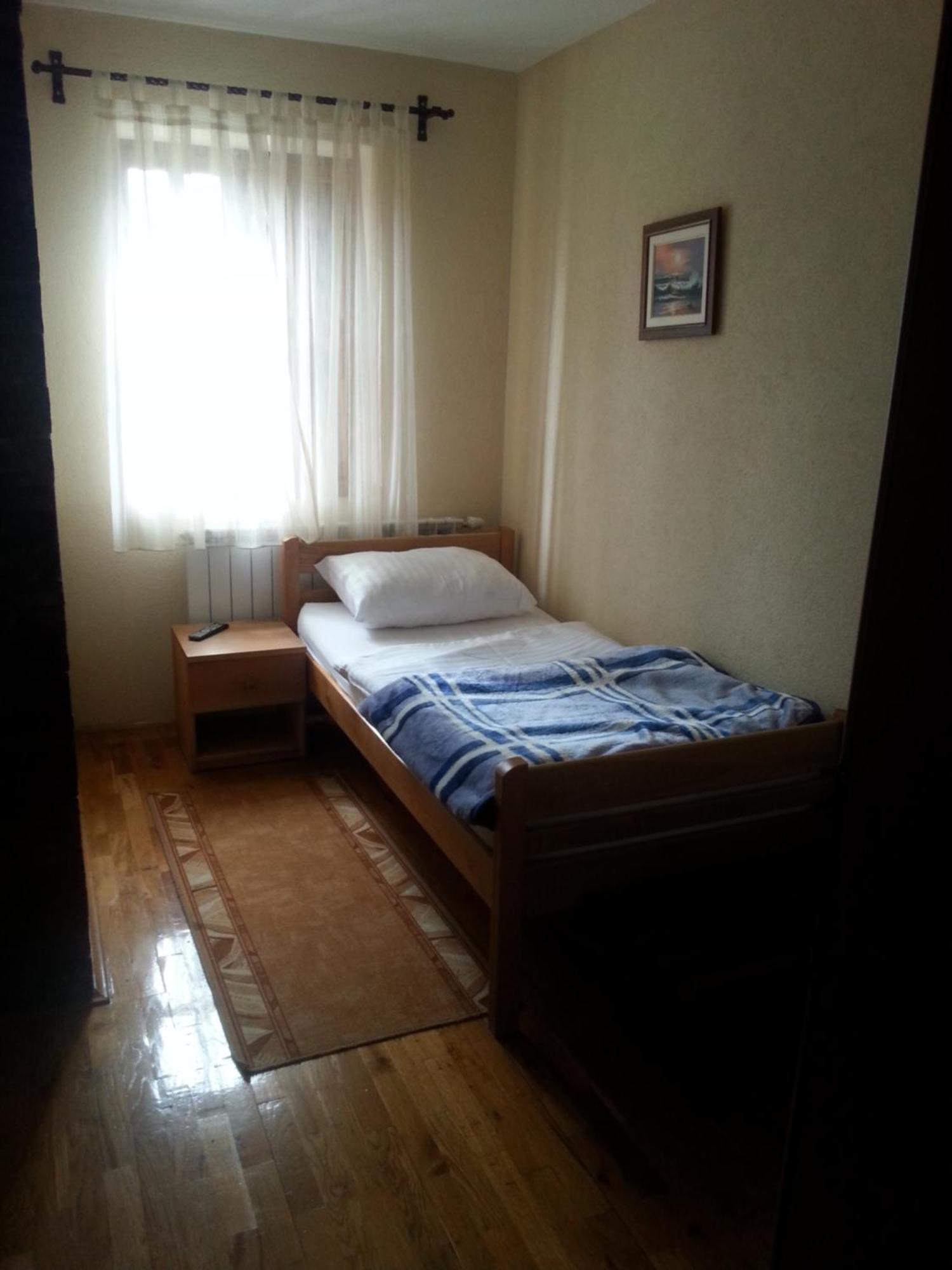 Hotel Gacka Otočac Cameră foto